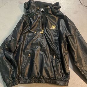 Xs Anorak black and gold new balance windbreaker pullover half zip jacket